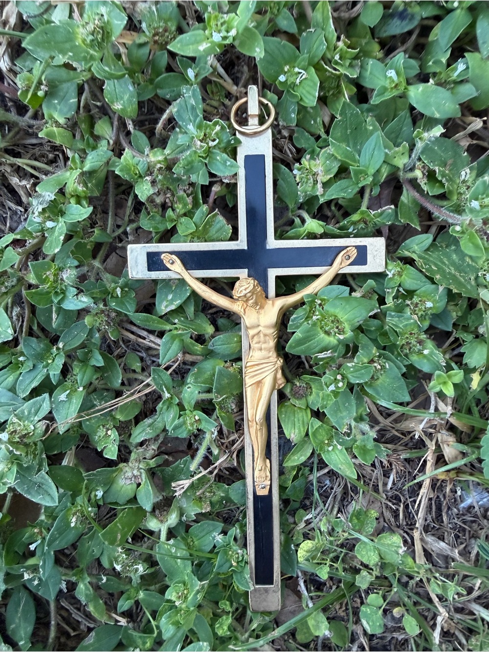 Vintage Unbranded Black and Gold Crucifix Wall Cross. EUC
